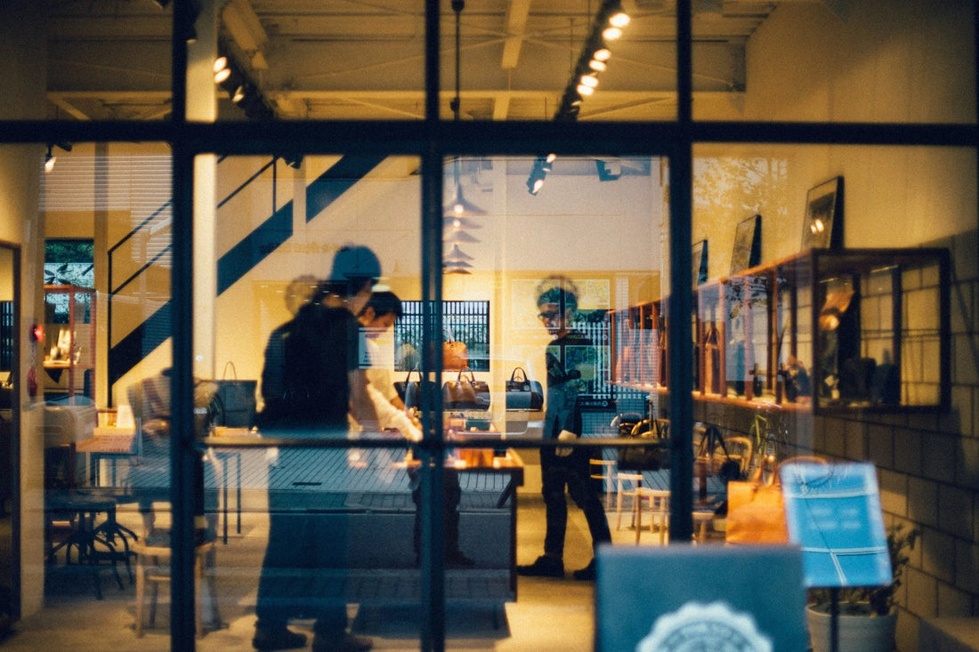 Få kontroll på tap og tyveri: 7 tips for å redusere svinn i butikken